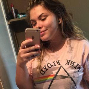 Meet your Posher, Angelica